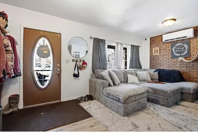 420 E Elm Avenue, Menomonie, WI 54751 - Photo 8