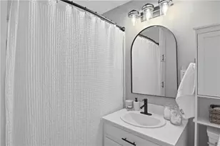 227 McKinley Ave, Eau Claire, WI 54701 - Photo 20