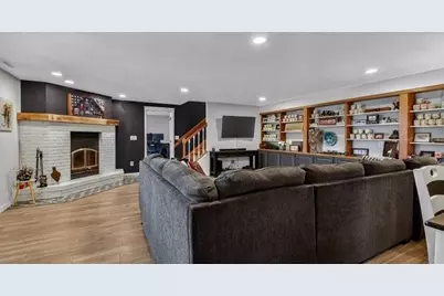 3803 Timber Creek Court, Eau Claire, WI 54701 - Photo 18