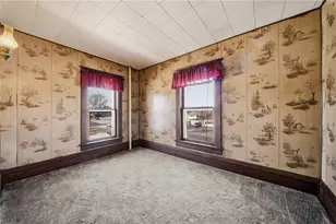 26381 W Mondovi St, Eleva, WI 54738 - Photo 14