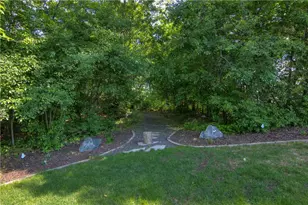 4634 S Oakwood Hills Pkwy, Eau Claire, WI 54701 - Photo 36