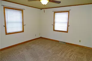 1004 Prissel St, Durand, WI 54736 - Photo 18