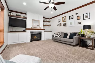 129 Grey Friar Lane, Eau Claire, WI 54701 - Photo 4