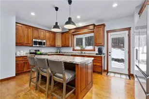 129 Grey Friar Ln, Eau Claire, WI 54701 - Photo 12