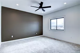 4160 LaSalle St, Eau Claire, WI 54703 - Photo 18