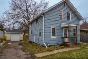2224 11th St, Eau Claire, WI 54703 - Photo 2