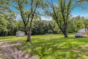 1435 McKinley Rd, Eau Claire, WI 54703 - Photo 24