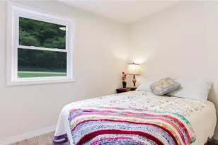 1435 McKinley Rd, Eau Claire, WI 54703 - Photo 8