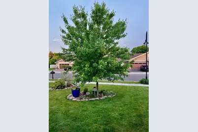 617 Blue Karner Drive, Altoona, WI 54720 - Photo 14