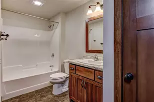 617 Blue Karner Dr, Altoona, WI 54720 - Photo 38