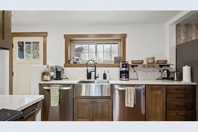 3701 E Clairemont Avenue, Eau Claire, WI 54701 - Photo 38