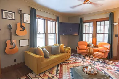115 Dallas Street, River Falls, WI 54022 - Photo 4