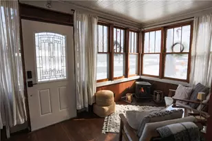 115 Dallas St, River Falls, WI 54022 - Photo 2