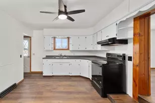 806 E Supple St, Boyd, WI 54726 - Photo 16