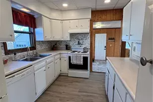 1820 Main St, Bloomer, WI 54724 - Photo 10