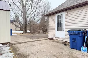 11 E Gates St, Rice Lake, WI 54868 - Photo 18