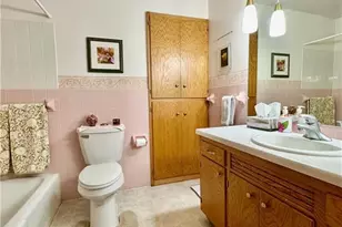 1118 Kathryn Dr, Eau Claire, WI 54701 - Photo 18