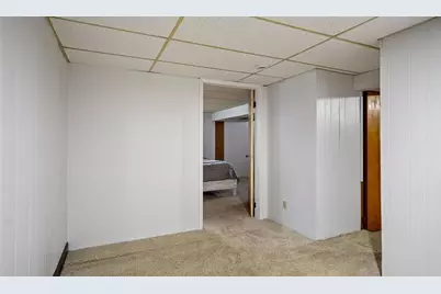 12 E South Avenue, Chippewa Falls, WI 54729 - Photo 26