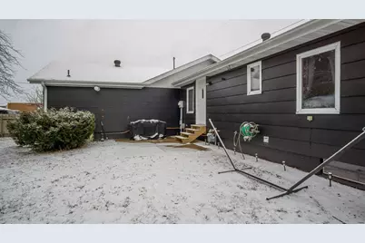 12 E South Avenue, Chippewa Falls, WI 54729 - Photo 6