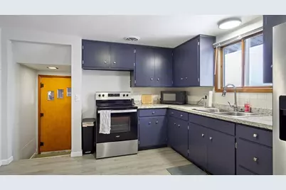 12 E South Avenue, Chippewa Falls, WI 54729 - Photo 12