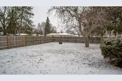 12 E South Avenue, Chippewa Falls, WI 54729 - Photo 8