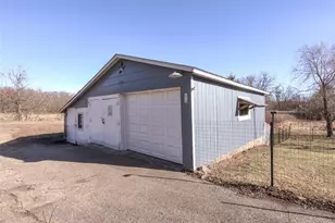 683 W Riverside Ave, Mondovi, WI 54755 - Photo 30