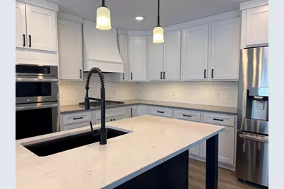 9217 24th Avenue, Eau Claire, WI 54703 - Photo 8