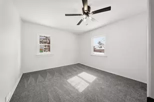 827 Truax Blvd, Eau Claire, WI 54703 - Photo 16