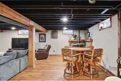 921 W Spruce Street, Chippewa Falls, WI 54729 - Photo 24