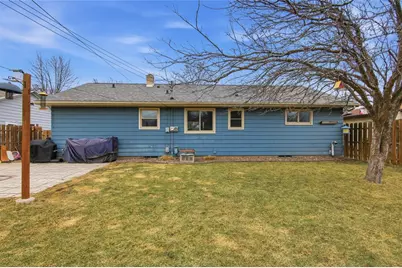 921 W Spruce Street, Chippewa Falls, WI 54729 - Photo 40