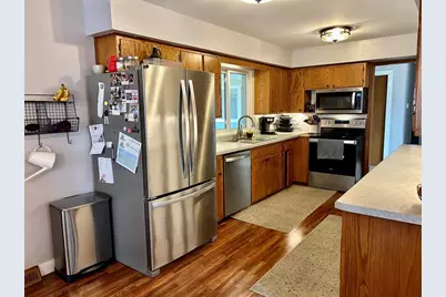 1027 Bradley Avenue, Eau Claire, WI 54701 - Photo 18