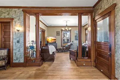 930 3rd Avenue, Eau Claire, WI 54703 - Photo 8