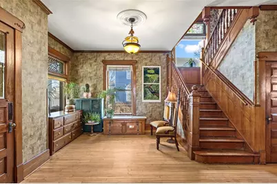 930 3rd Avenue, Eau Claire, WI 54703 - Photo 6