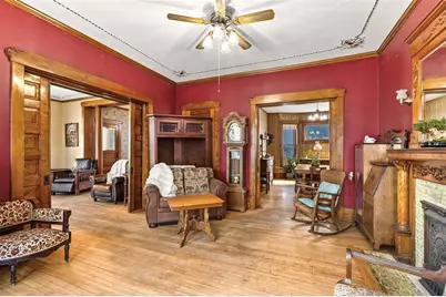 930 3rd Avenue, Eau Claire, WI 54703 - Photo 10