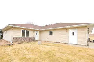 1220 Golf Vw Dr, Mondovi, WI 54755 - Photo 10