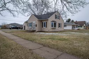 1706 Birney St, Eau Claire, WI 54701 - Photo 4