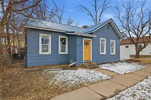 1115 Birch St, Eau Claire, WI 54703 - Photo 2