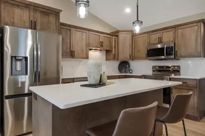 5607 Moss Trail, Eau Claire, WI 54701 - Photo 4