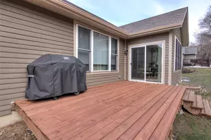 4604 Village Terrace Ct, Eau Claire, WI 54702 - Photo 22