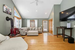 1014 W Willow St, Chippewa Falls, WI 54729 - Photo 6