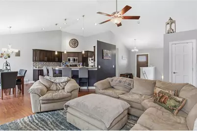 348 Monte Carlo Drive, Eau Claire, WI 54703 - Photo 4