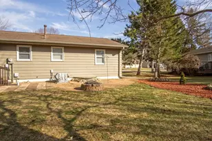 2858 Milton Rd, Eau Claire, WI 54701 - Photo 14