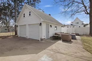 1619 Hayden Ave, Altoona, WI 54720 - Photo 34