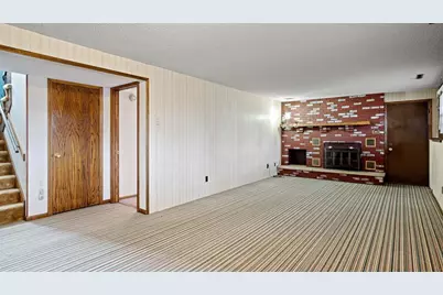 2603 Marilyn Drive, Eau Claire, WI 54701 - Photo 8