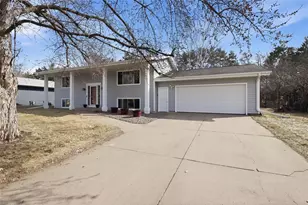 1127 Jensen Rd, Eau Claire, WI 54701 - Photo 2