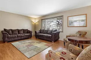 1127 Jensen Rd, Eau Claire, WI 54701 - Photo 8