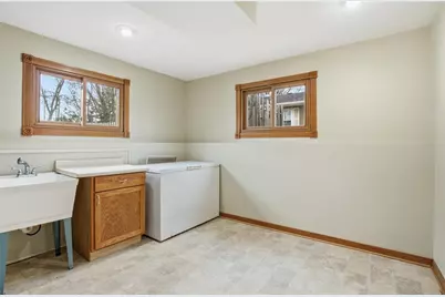 2119 Cornell Street, Eau Claire, WI 54703 - Photo 20