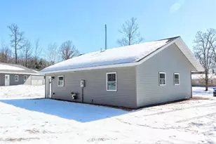 1520 Woodland St, Spooner, WI 54801 - Photo 22