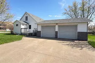 35 Phipps Ave, Rice Lake, WI 54868 - Photo 2