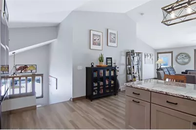 820 Willow Court, Eau Claire, WI 54703 - Photo 4